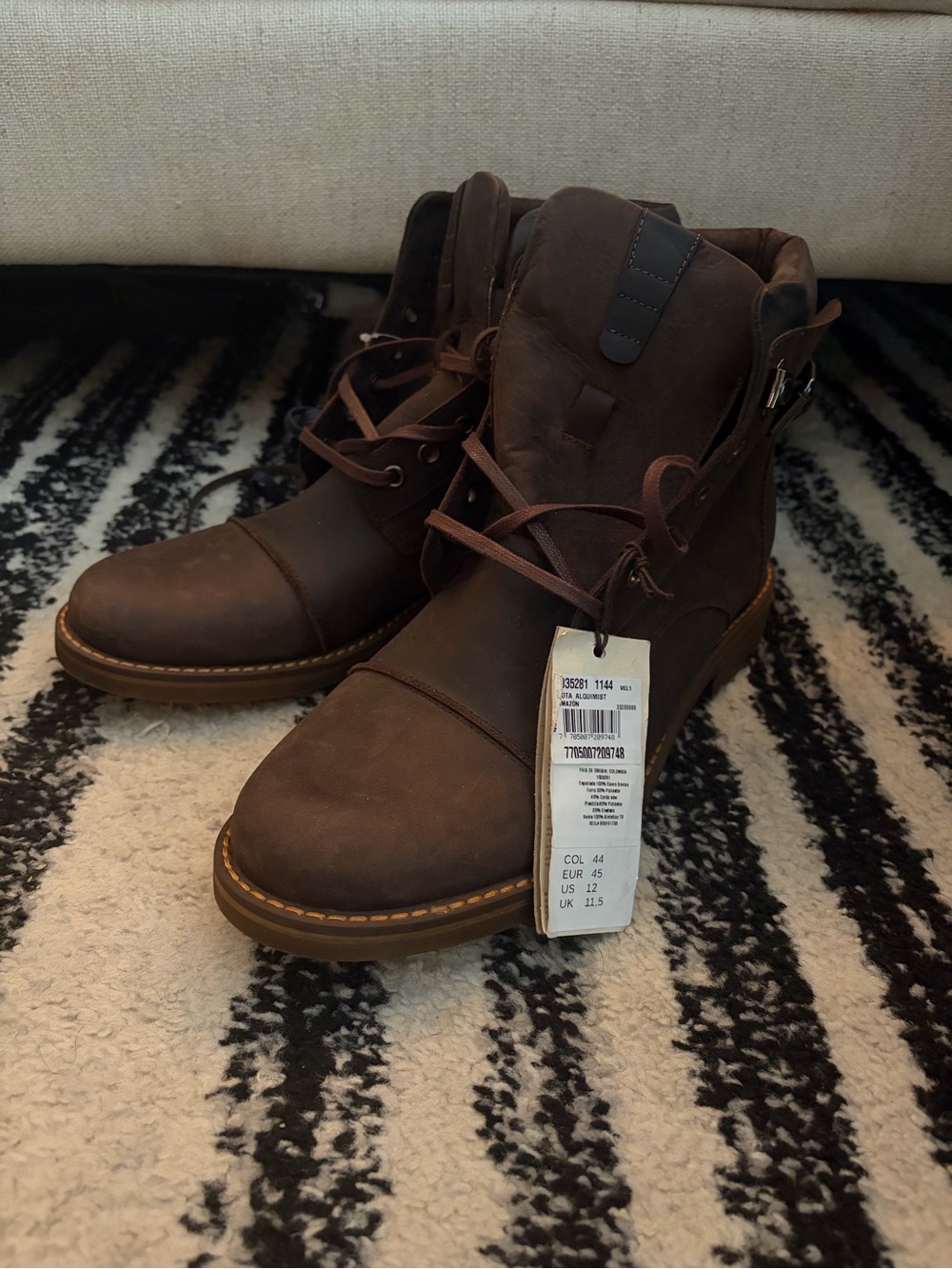 Top Grain Leather Boots For Men Vintage Ankle Boot
Velez